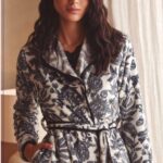 photo_5789815335094520822_y