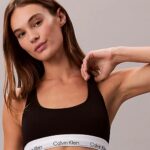 photo_5793943674839305212_y